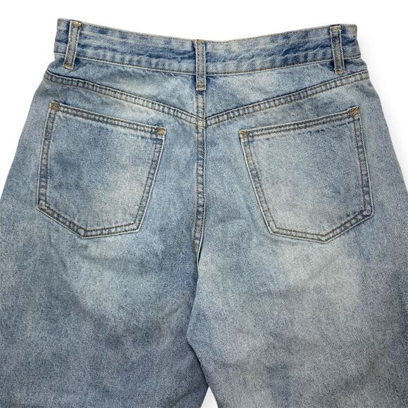 PrettyLittleThing Women’s US 6 Blue Distressed Straight Leg Denim Jeans - Picture 4 of 8